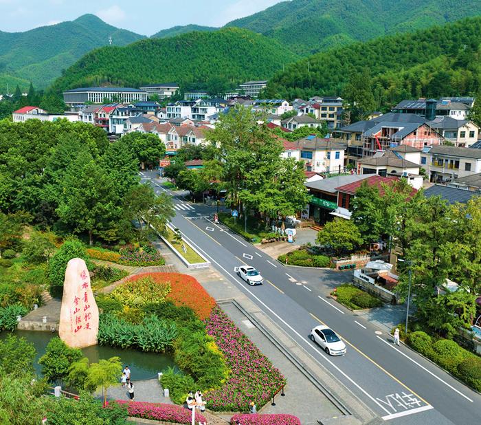 习近平生态文明思想_绿水青山就是金山银山_中国省域生态文明建设评价报告