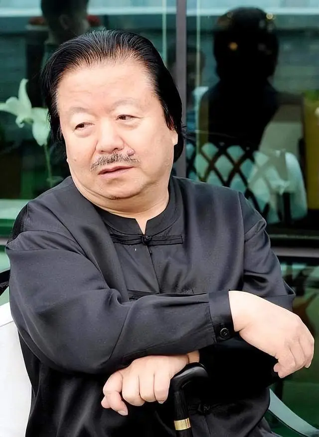 我国著名的艺术家有谁_著名艺术国家有几个_艺术出名的国家