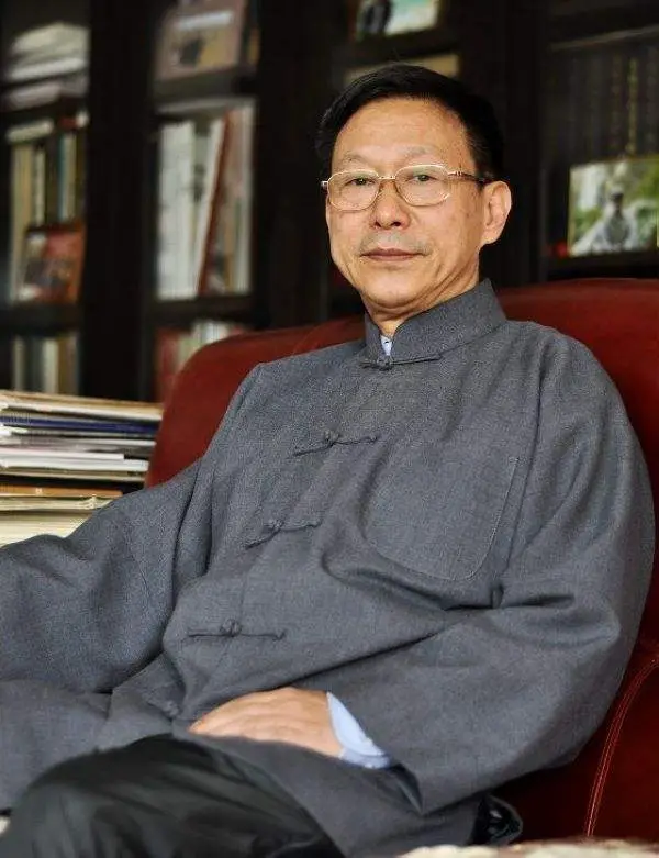 我国著名的艺术家有谁_艺术出名的国家_著名艺术国家有几个