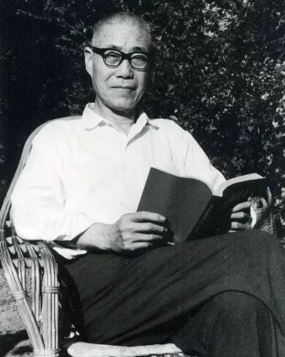 近现代中国绘画大师_中国绘画名家_我国著名的艺术家有谁