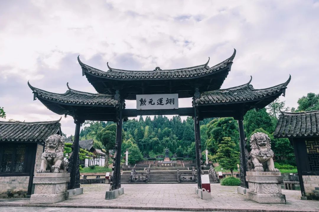 刘基庙景区 2021年度市级生态文明教育基地 560余年历史_刘基庙门票