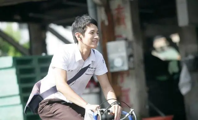 柯震东最新电影_柯震东疑似解禁电影过审 《不倒侠》12月上映_柯震东不倒侠定档贺岁 林依晨合作 张晓龙王大陆主演