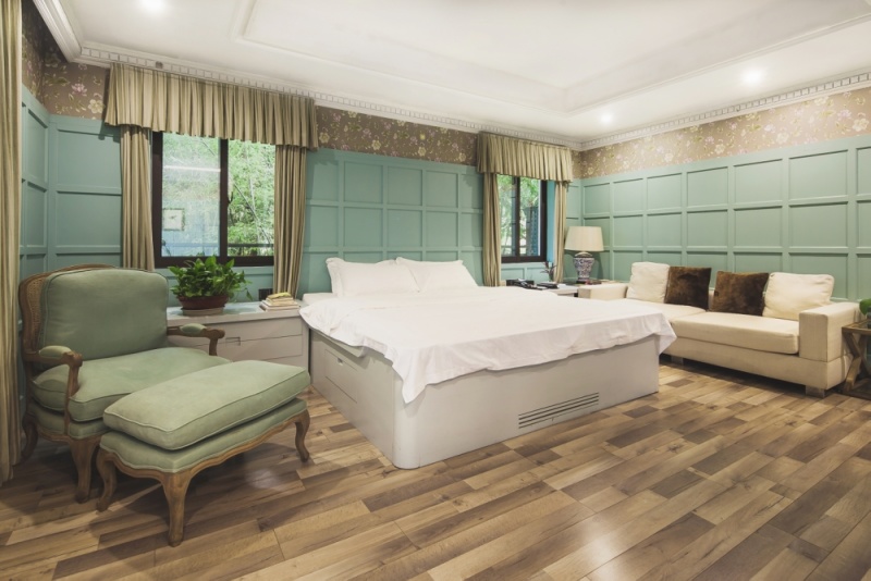 如何自制太阳能灶