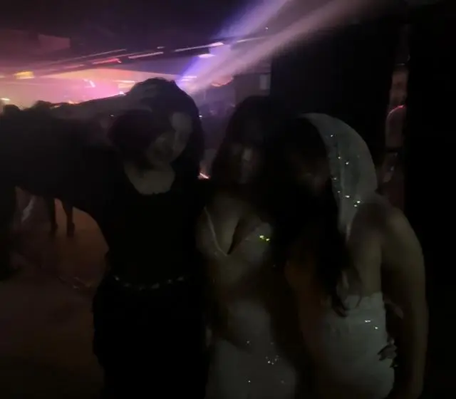 林盛斌 婚礼主持_林盛斌女儿林霏儿_林霏儿成熟装扮