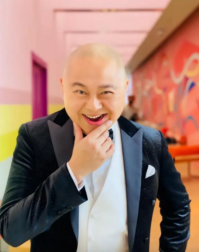 林盛斌 婚礼主持_林霏儿成熟装扮_林盛斌女儿林霏儿