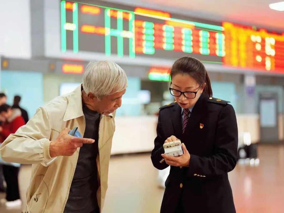 长沙到武汉火车票价_中国铁路武汉局集团有限公司动车组列车票价优惠_学生儿童残疾军人伤残人民警察残疾消防救援人员优惠票价计算基础