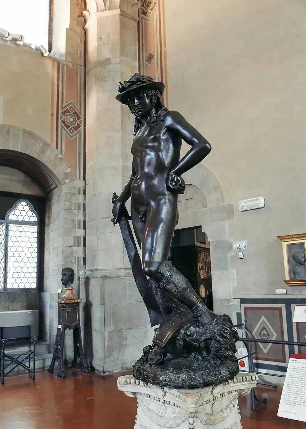 米开朗基罗大卫素描_米开朗基罗 大卫 雕塑