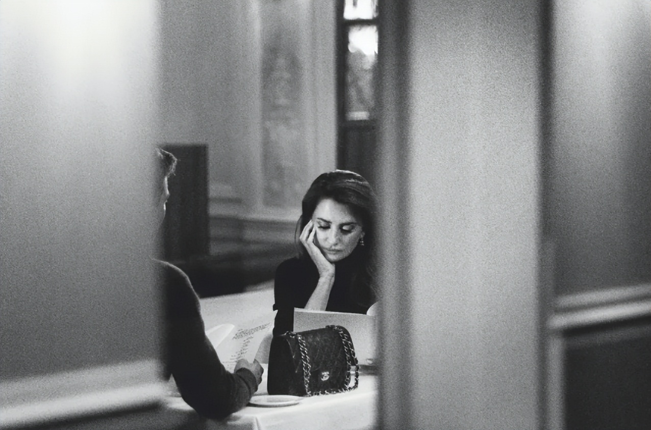 香奈儿经典台词_chanel最新广告大片解析_chanel涨价经典手袋价格分析