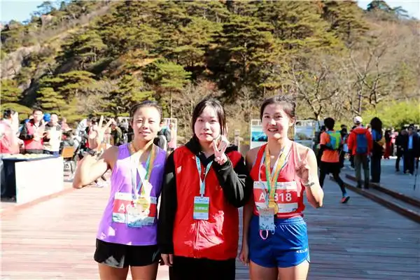 第二十届中国黄山登山大会_黄山登山大会赛事详情_黄山国际登山节 比赛成绩