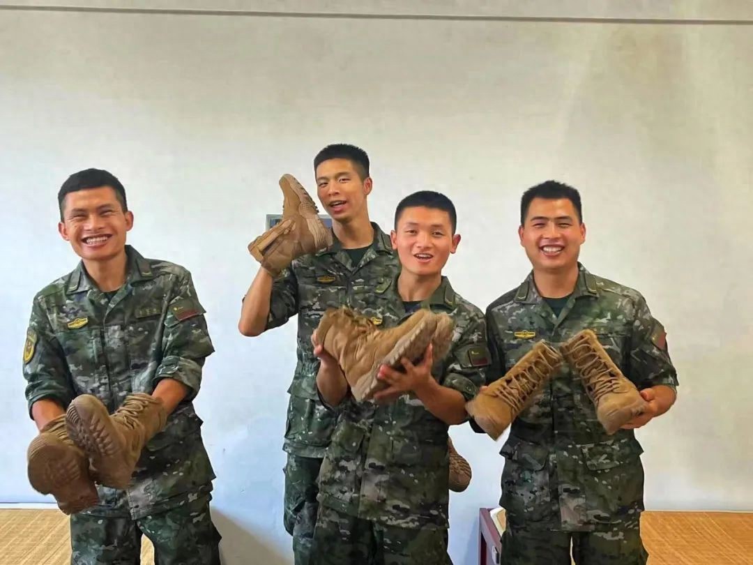 儿童军靴图片_21式作战靴_中国军靴发展史