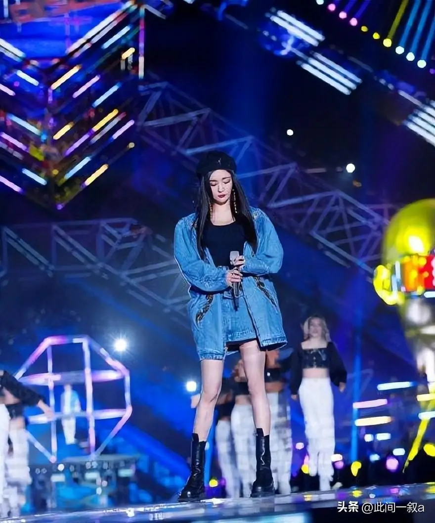 赵丽颖被性凝视事件_杨幂性凝视_杨幂评价赵丽颖