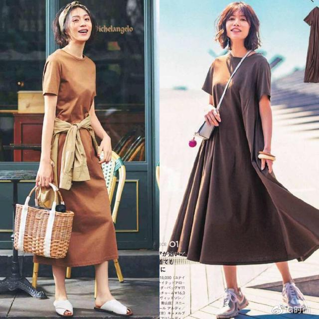 女生穿大t恤是不是风_T恤连衣裙搭配运动鞋_T恤连衣裙搭配长袖上衣