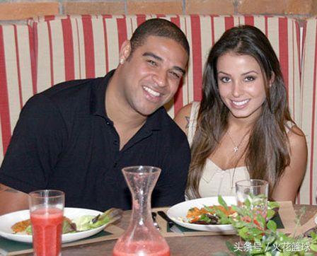 阿德里亚诺堕落原因分析_阿德里亚诺职业生涯巅峰期_阿德里亚诺 维埃里