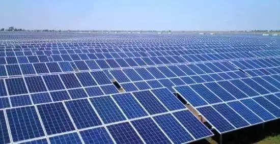 美国双面太阳能组件关税豁免_太阳能电池背板_中国光伏产业双面组件机遇