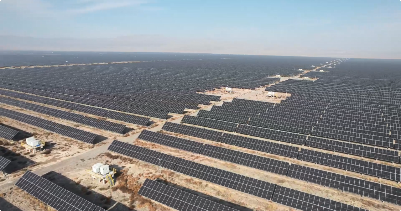 90万千瓦光伏并网发电_精河光热储能新能源一体化基地项目_太阳能发电并网