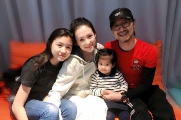 汪峰前妻经历_汪峰四次婚姻详情_汪峰有几个妻子及照片