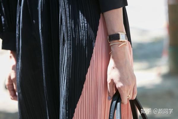 cartier 戒指报价_卡地亚手表选购指南_卡地亚手表保值系列推荐