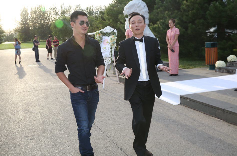 吴京战狼2票房纪录_吴京狼牙炒菜_吴京战狼2成功之路