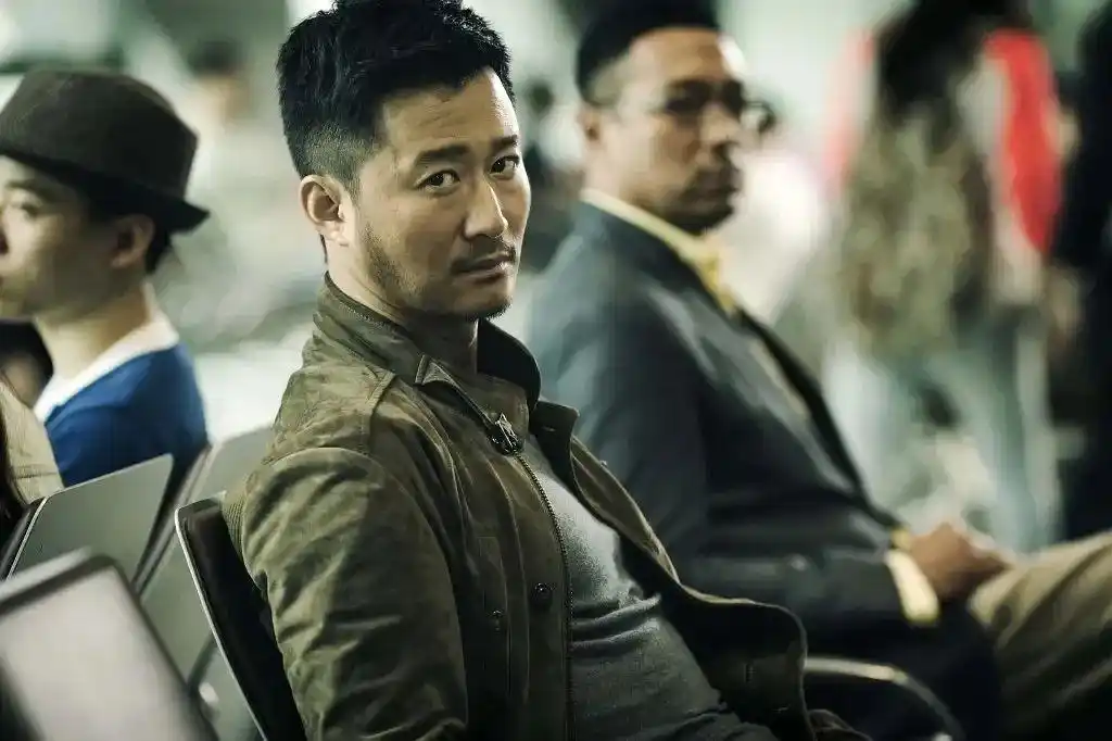 吴京 银幕形象转变 国民硬汉_吴京狼牙炒菜