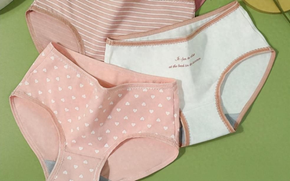 贴身衣物卫生隐患_网购内裤安全风险_内裤实体店效果图