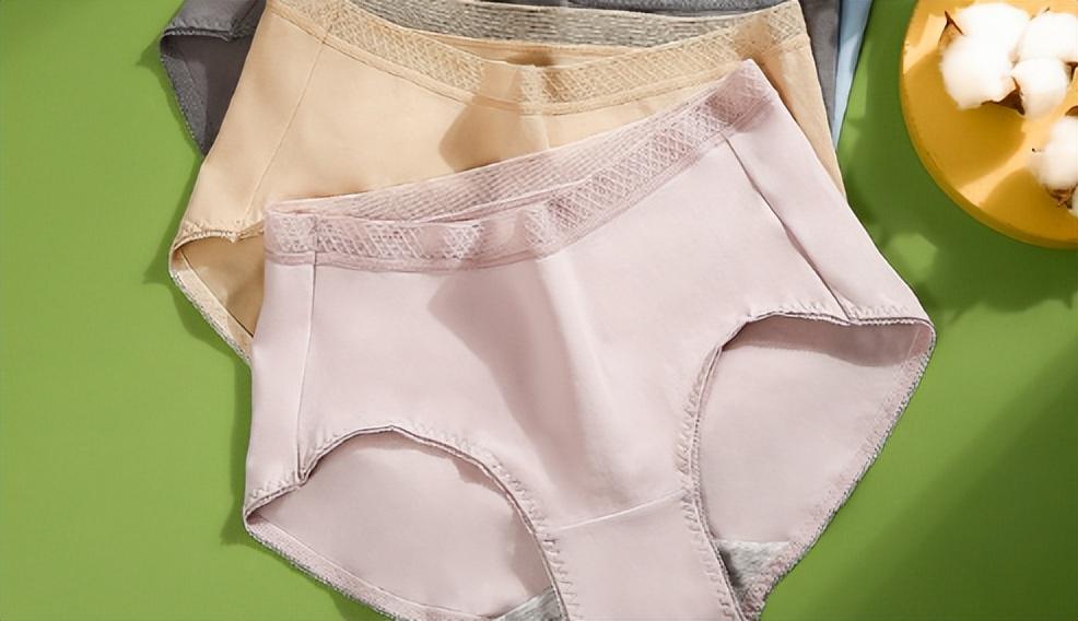 贴身衣物卫生隐患_网购内裤安全风险_内裤实体店效果图