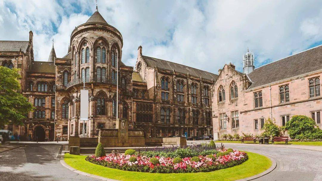 英国大学艺术设计专业排名_伦敦艺术大学怎么样_英国顶尖大学艺术设计专业申请要求