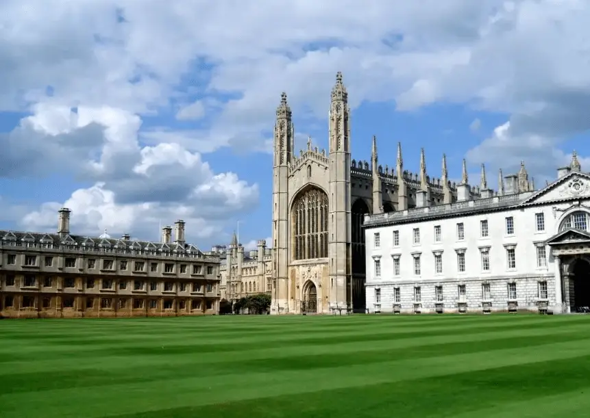 英国大学艺术设计专业排名_英国顶尖大学艺术设计专业申请要求_伦敦艺术大学怎么样