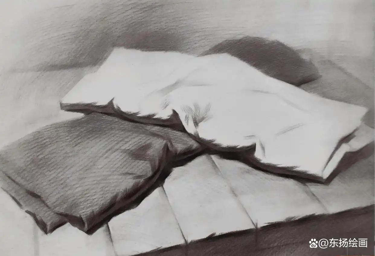 素描衬布画法步骤_素描衬布图片_衬布褶皱绘制技巧