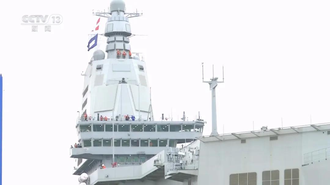 福建舰航母电磁弹射器试航_中国造航母最新图片_中国海军福建舰首次海上试航