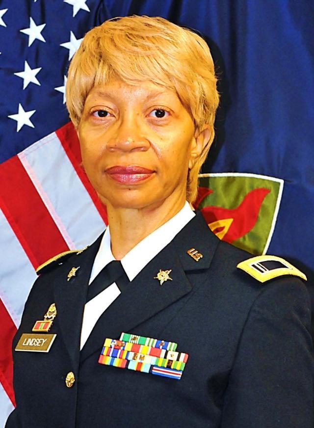 美国海军军衔肩章_美国海军准尉军衔识别_美国陆军准尉军衔标志