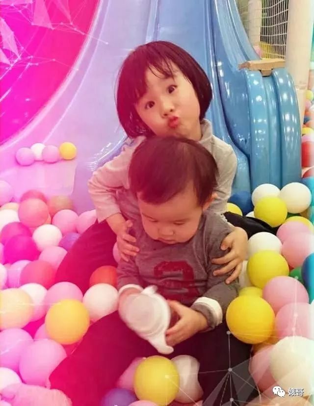 陆毅鲍蕾二胎疑曝光_贝儿9岁生日_陆毅鲍蕾女儿庆生
