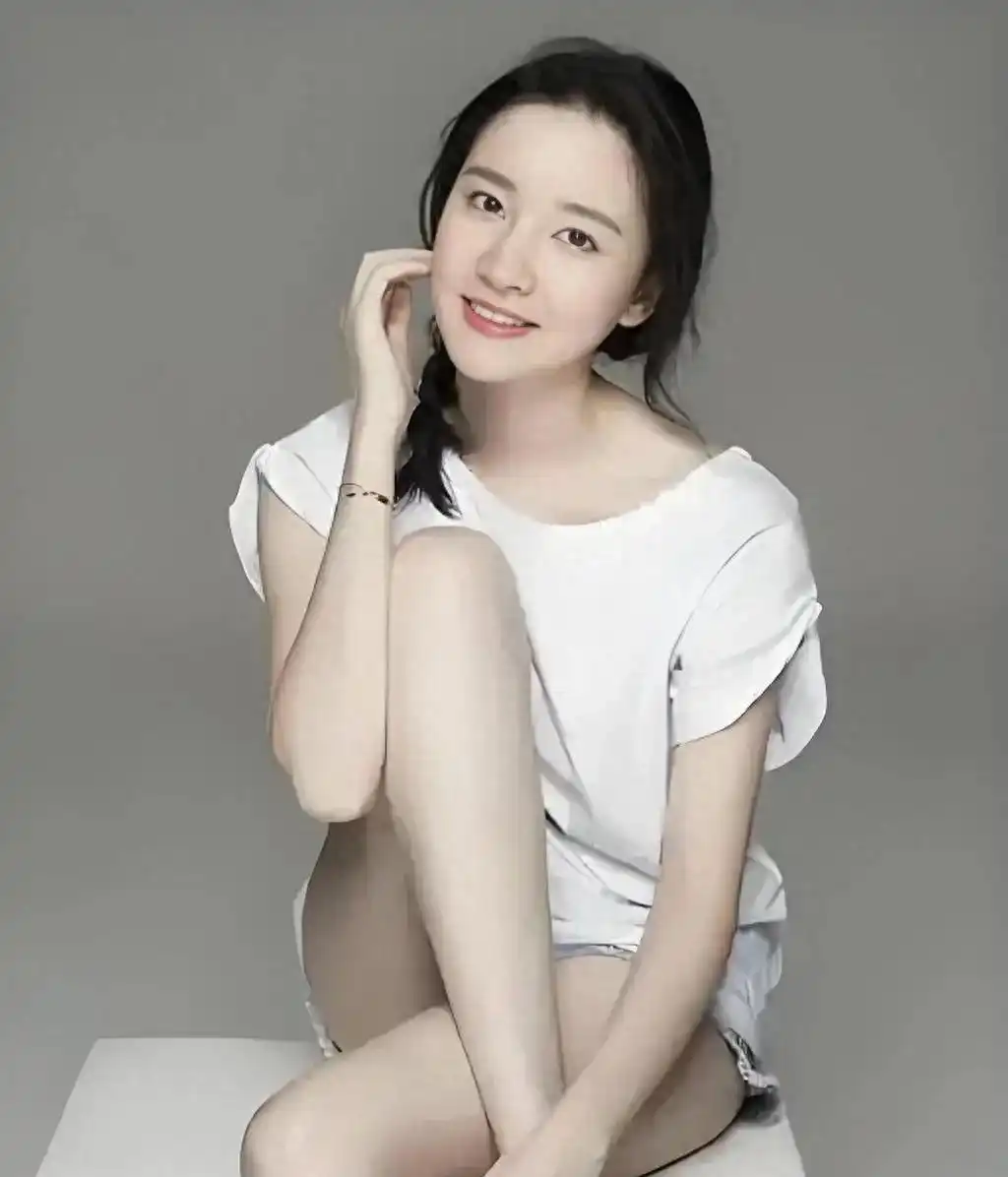 崔心心演艺生涯_崔心心激情戏_崔心心演技角色分析