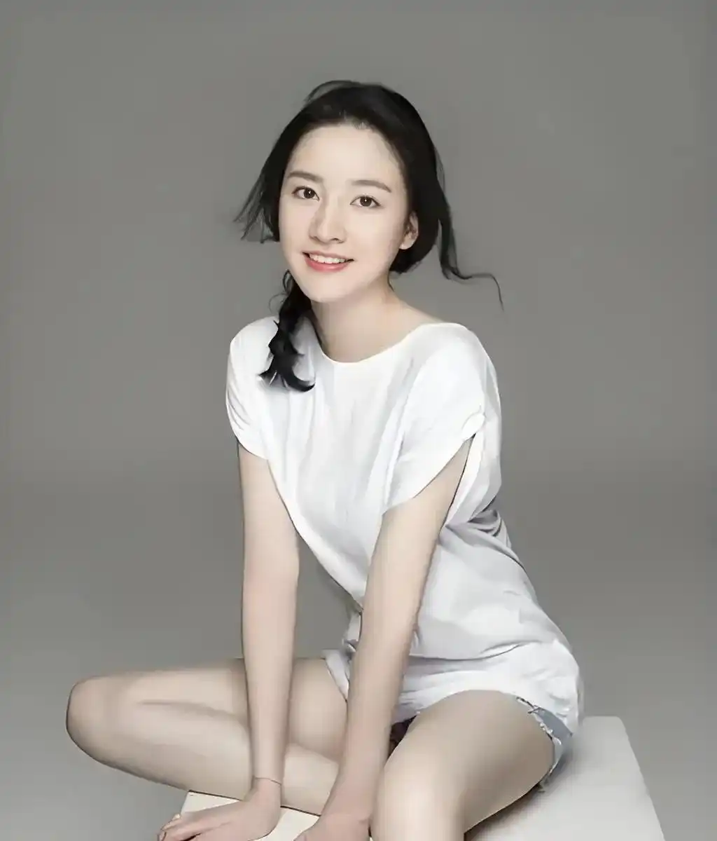 崔心心激情戏_崔心心演技角色分析_崔心心演艺生涯