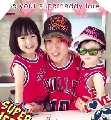 陆毅鲍蕾二胎疑曝光_二宝正面照曝光_明星晒二宝