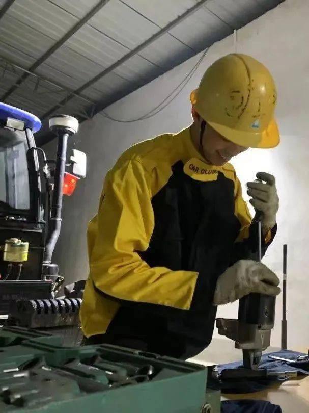 都安县职业中专学校_都安职教中心_都安瑶族自治县职业教育中心招生