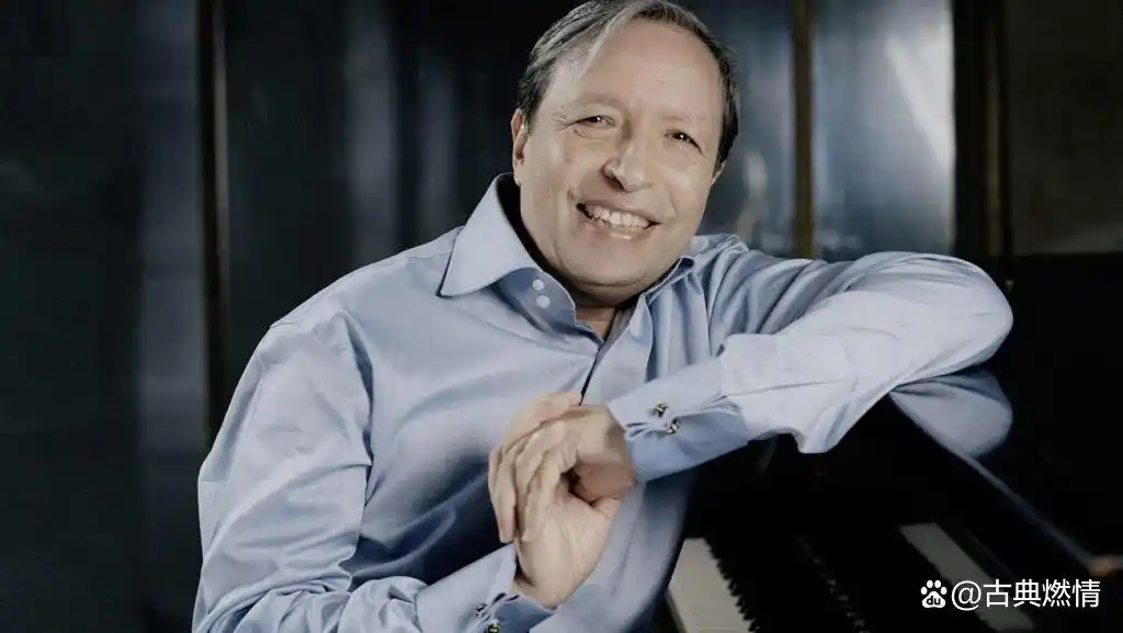 历史上最伟大的钢琴家排名_最伟大的25位钢琴家_世界著名音乐家的名字