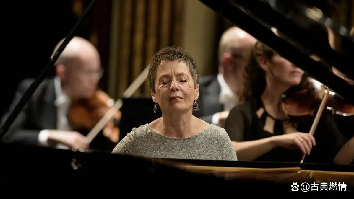 最伟大的25位钢琴家_历史上最伟大的钢琴家排名_世界著名音乐家的名字