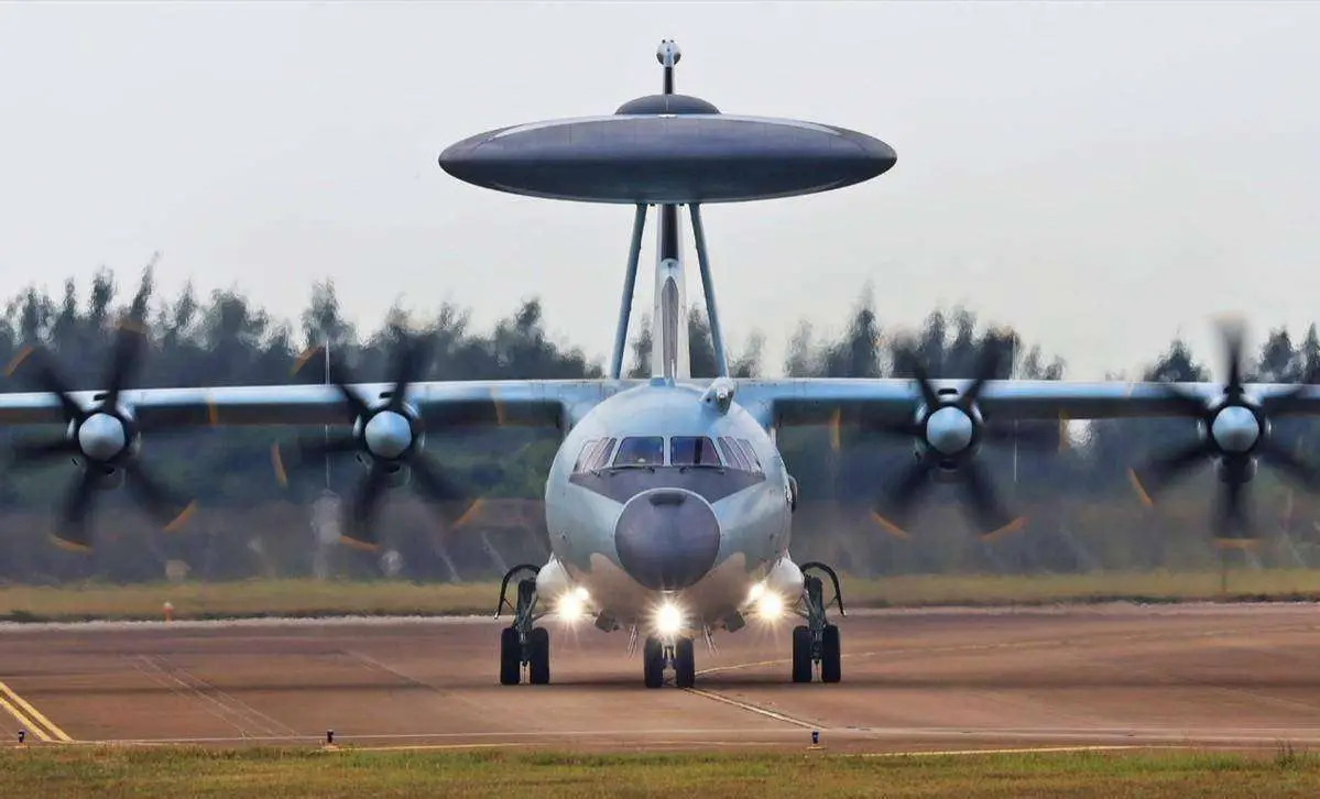 中国空警500预警机_空警-500数字阵列雷达隐身战机探测_空警-500反隐身能力运-9平台