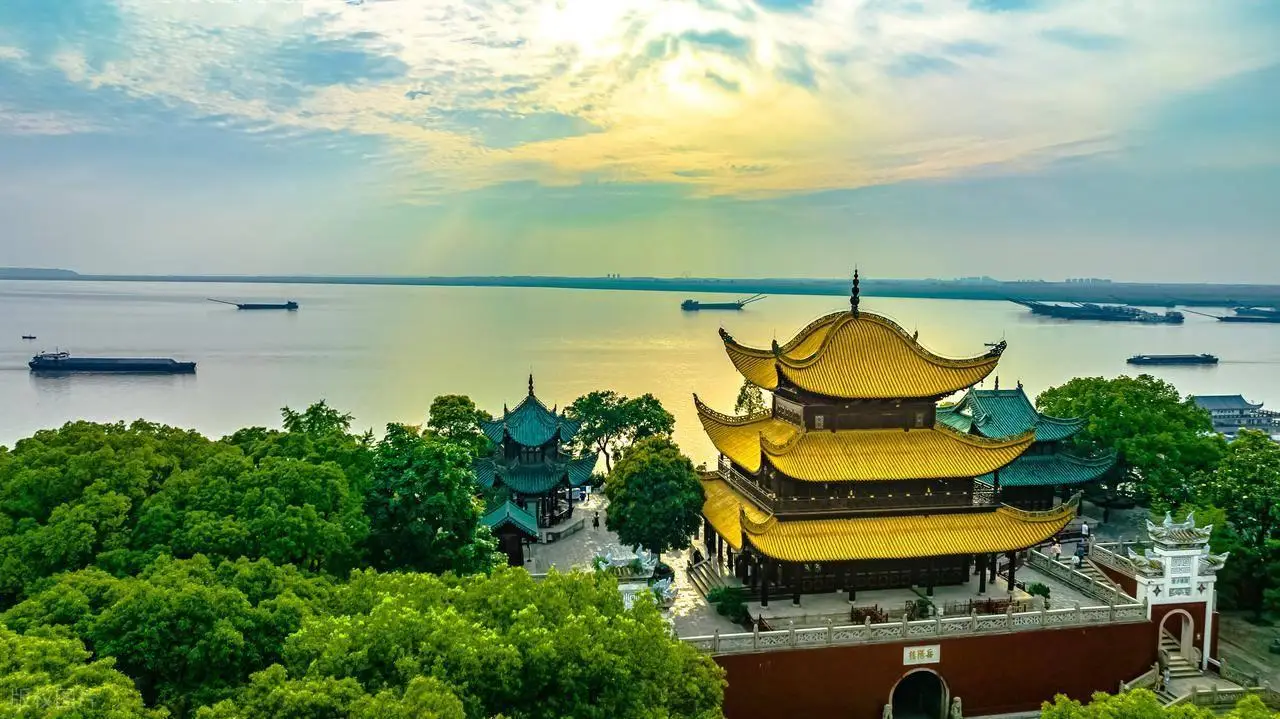 张家界国家森林公园攻略_湖南都市直播_湖南旅游景点推荐