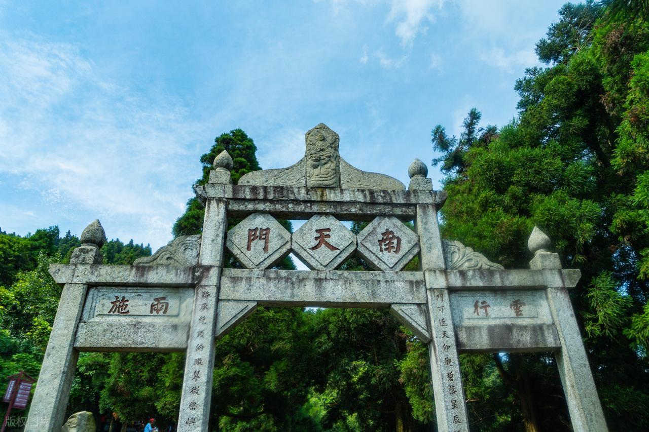 张家界国家森林公园攻略_湖南十大景点推荐_湖南都市直播