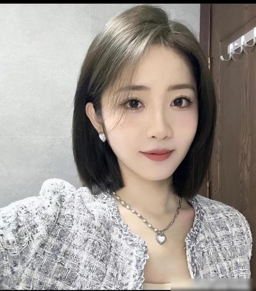优雅气质发型_新娘晚装发型图片_女性形象气质