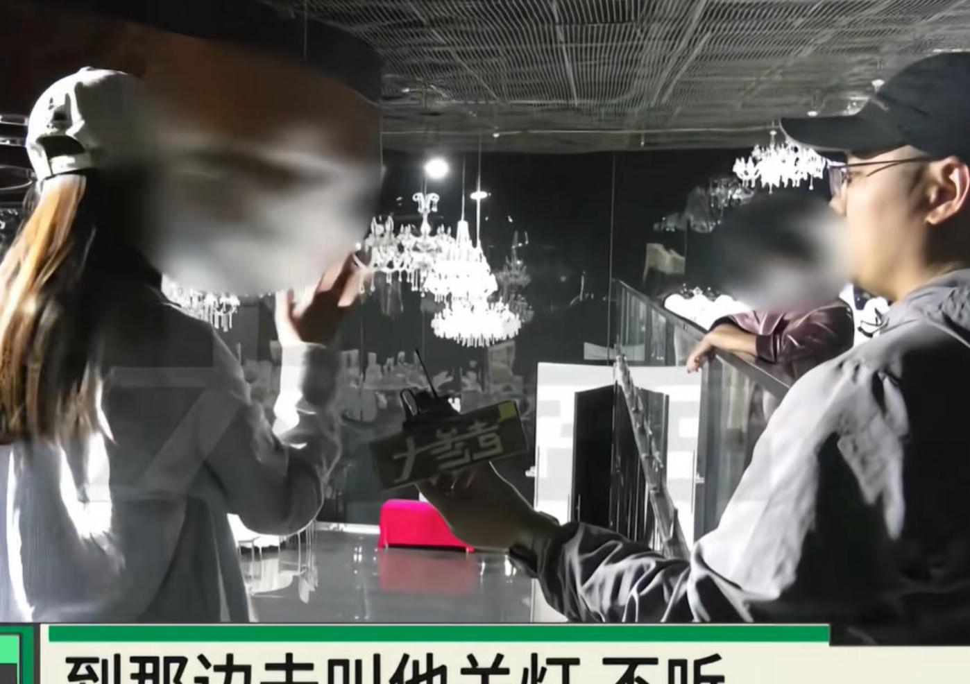 河南婚礼纠纷 新娘换装时间 酒店灯光配合问题_新娘晚装发型图片