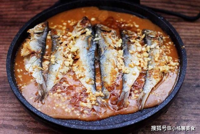 香煎海鲫鱼做法_香煎海鲫鱼营养价值_海鲫鱼营养价值淡水鱼的种类图片