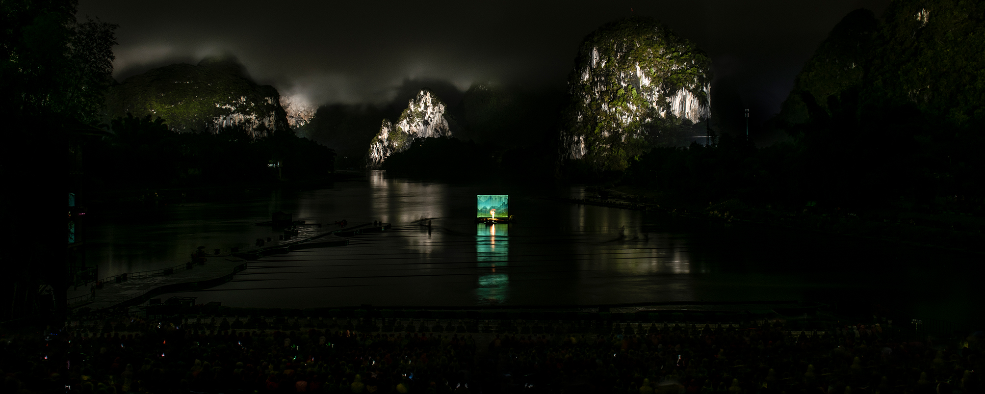 中国山水实景演出开山之作_山水文化 刘三姐 游戏_印象刘三姐实景演出