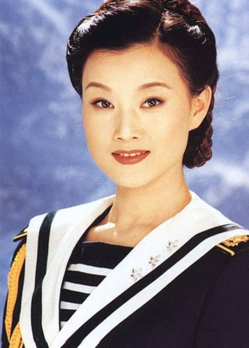 宋祖英年轻全家福_宋祖英童年艰苦经历_宋祖英图片大全