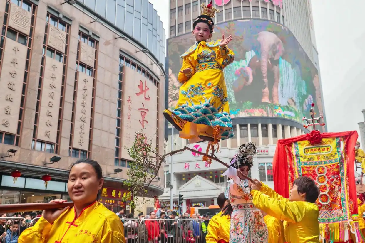 陈晓丹 广府庙会_2024广府庙会开幕式 粤港澳文化交融 庙会民俗巡游表演