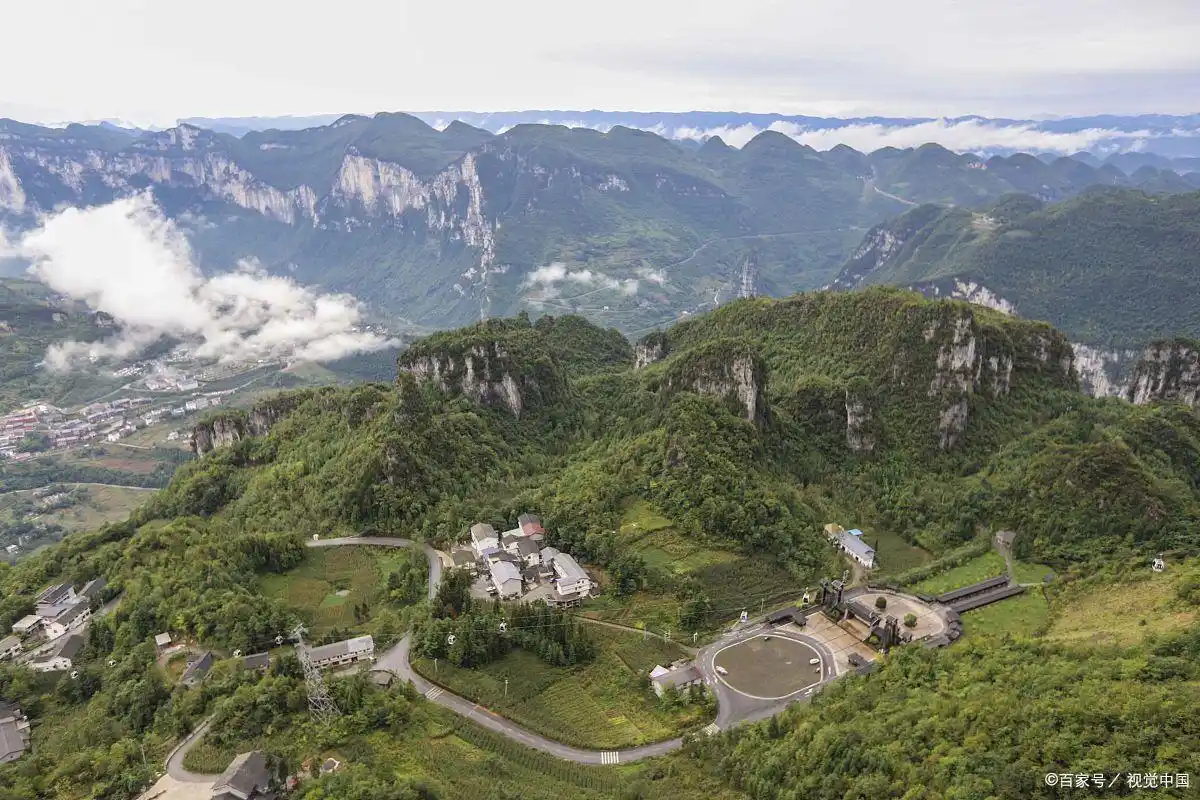 六盘水旅游攻略_贵阳六盘水的旅游景点_贵州六盘水自然风光