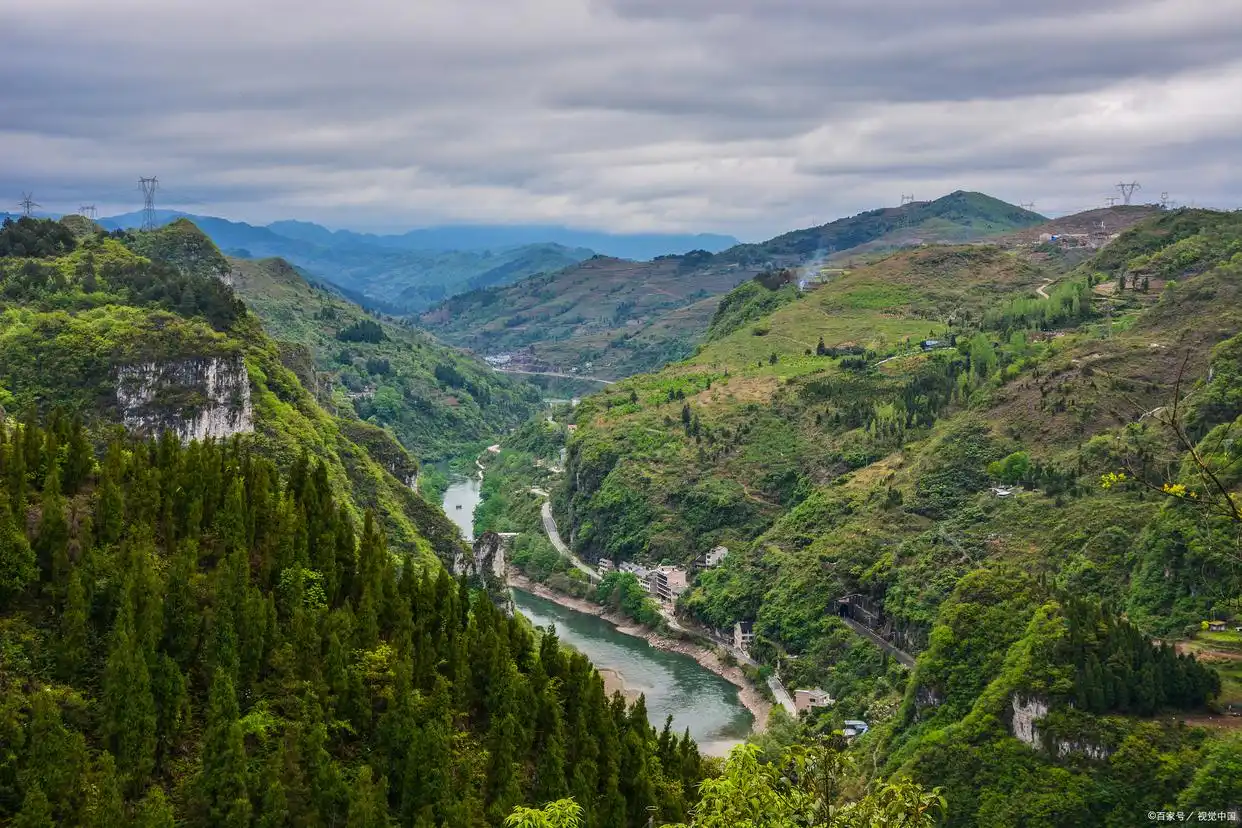六盘水旅游攻略_六盘水国家森林公园_贵阳六盘水的旅游景点