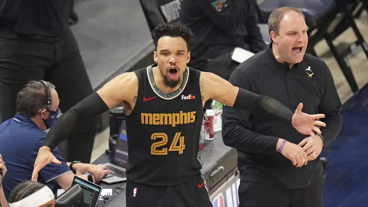 nba-湖人vs太阳 詹姆斯持球突破_湖人和太阳冲突_NBA季后赛今日赛事集锦