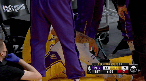 nba-湖人vs太阳 詹姆斯持球突破_勒布朗詹姆斯一轮游_NBA季后赛湖人被淘汰